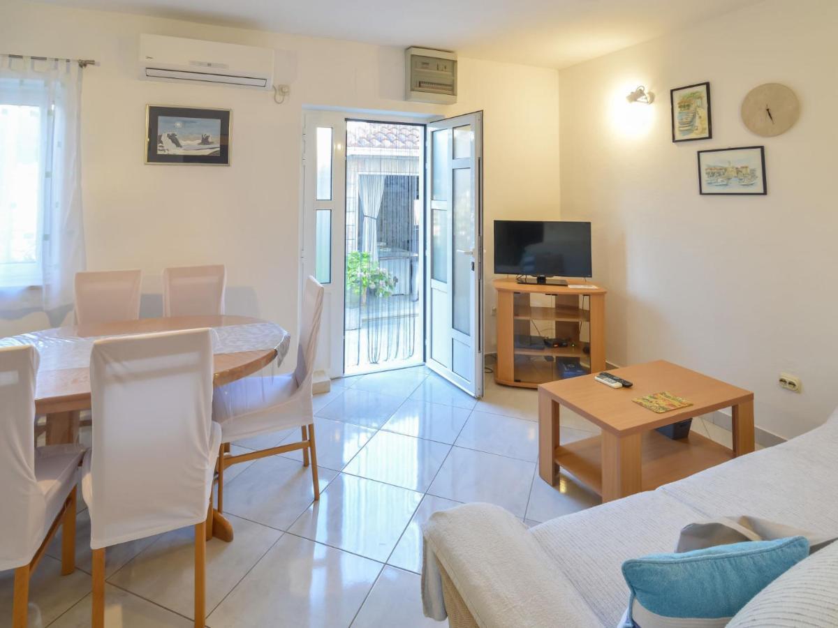 Apartment Ana - Brc100 By Interhome Supetar Exteriér fotografie